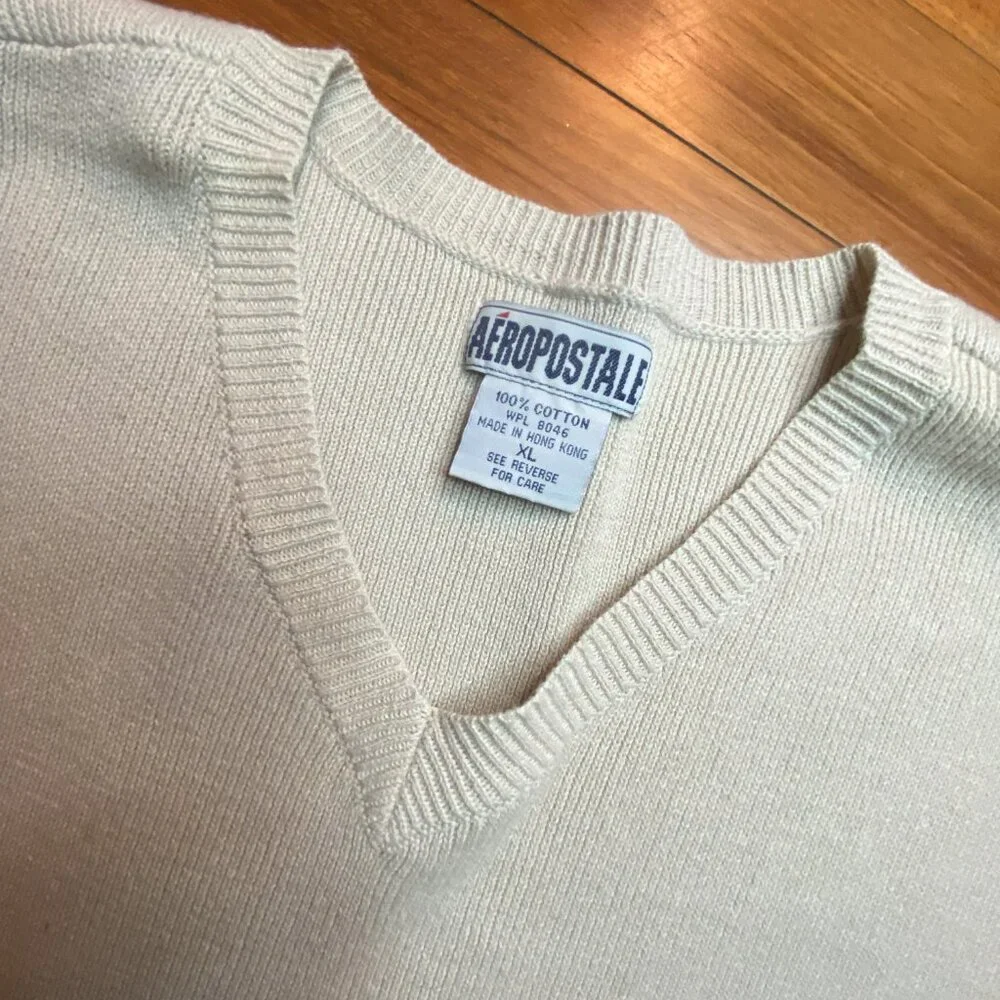 Men's Aeropostale Sweater Vest size X Large